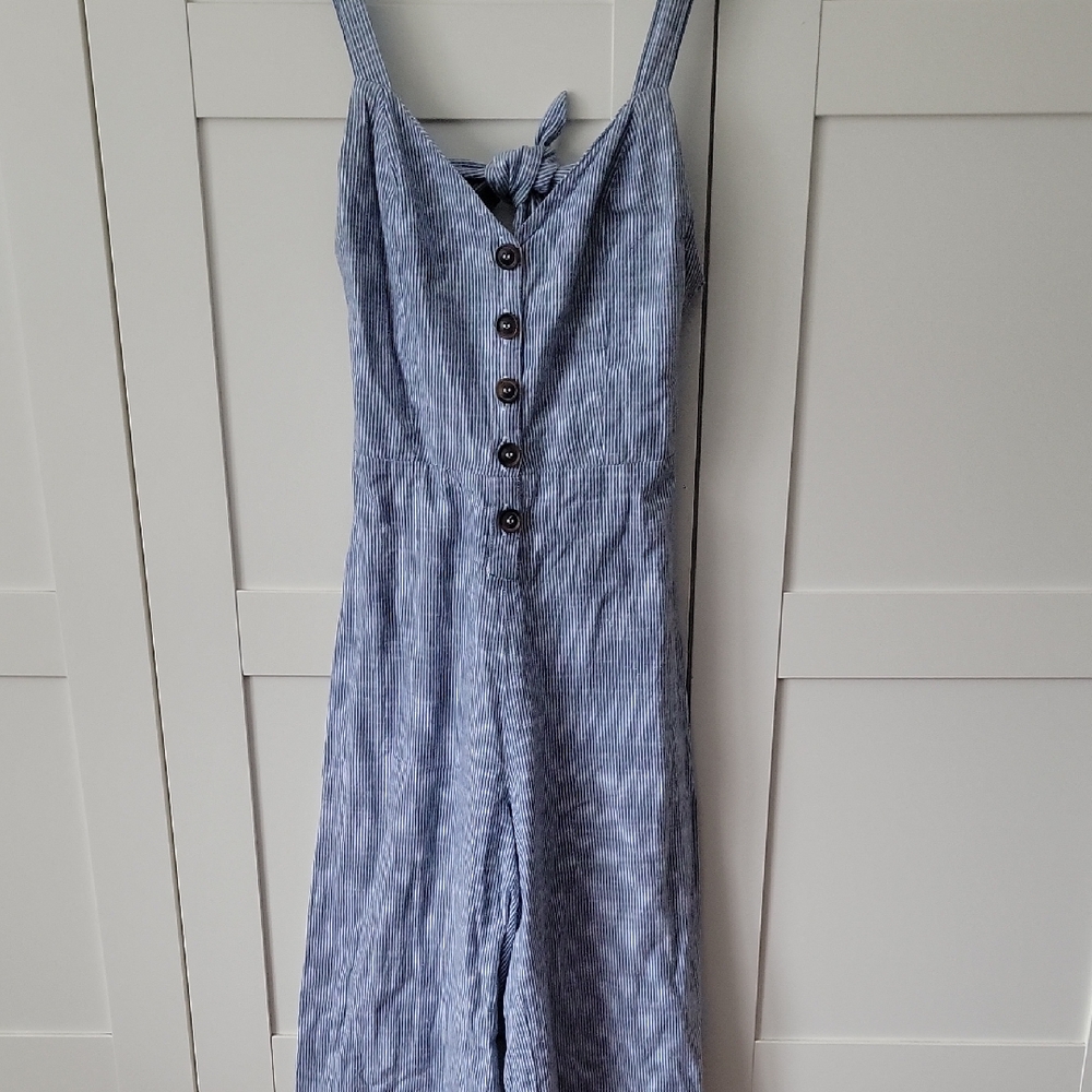 ❄️3/$30 Blue Striped Button-Up Jumpsuit Catsuit
